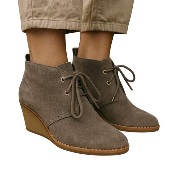 Tory Burch Viki Lace Up Wedge Ankle Boots GreyLeather Suede Gold Logo Womens 7 - Picture 1 of 12